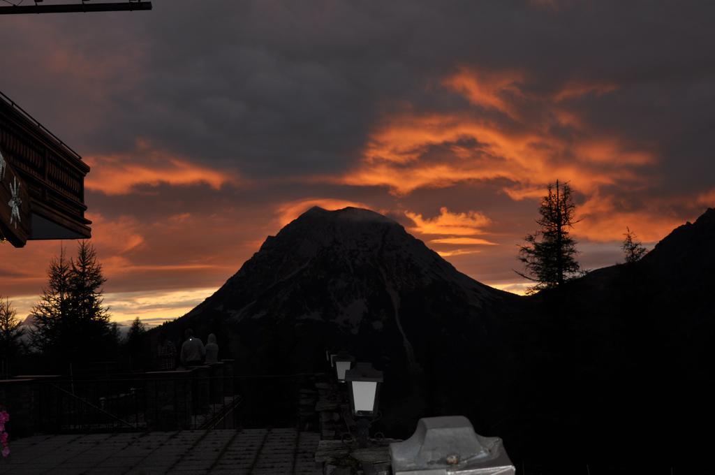 Gasthof Hunerkogel Otel Ramsau am Dachstein Dış mekan fotoğraf